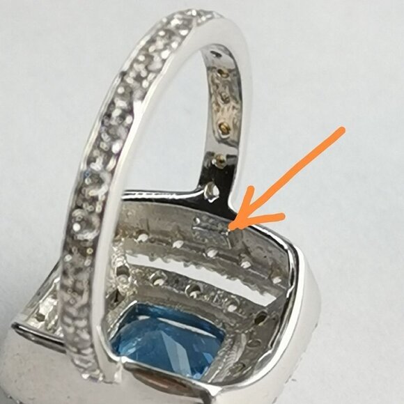 NWT  Swiss Blue Topaz white sapphire halo cocktail ring size 7 - Picture 6 of 10